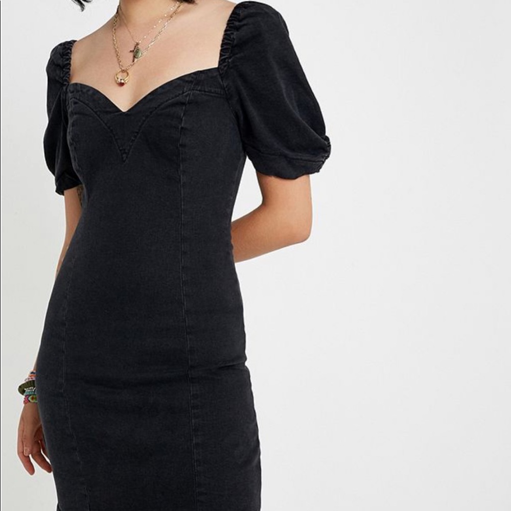 Urban outfitters sweetheart neckline puff sleeve denim dress - Picture 7 of 9